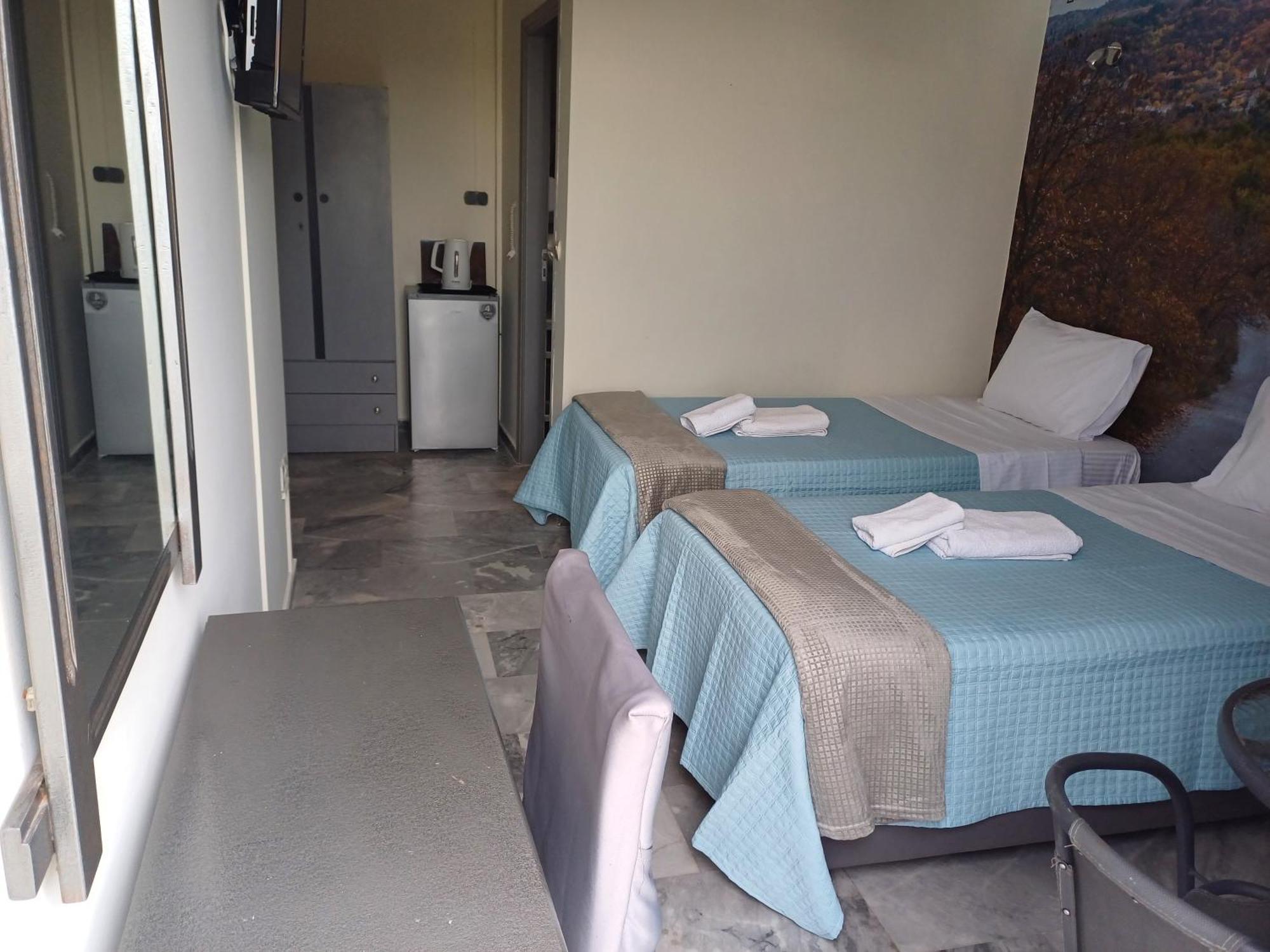 Enalion Beach Hotel ปาราลีอออัสตรอช ภายนอก รูปภาพ